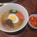 ぴょんぴょん舎 - ミニ冷麺