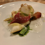 MARUNESE - 巨大ほっき貝とアスパラ