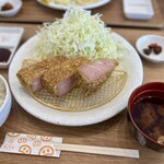 厚切りレアとんかつ まことん - ロースかつ定食