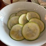 TOMO - 下にはお魚
      