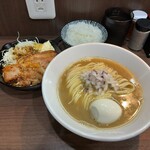 ヌードル＆スパイスカレー 今日の1番 - 