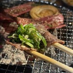 焼肉ホルモン 万千 - 