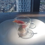 天空LOUNGE TOP of TREE - 【8種の小さな前菜】