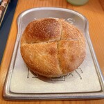 ソラアンナ - 【来店後焼き始める自家製パン】