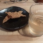 十割蕎麦　ゑつ - 2014.09・そば煎餅とそば茶