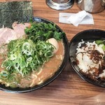 横浜家系らーめん 二代目武道家 - 