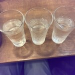 永楽食堂 - 日本酒飲み比べ