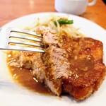 レストラン・サカキ - 『千葉県産林SPF豚のポークジンジャー（1500円税込）』