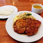 レストラン・サカキ - 『千葉県産林SPF豚のポークジンジャー（1500円税込）』