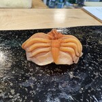 さか本 鮨 - 追加　赤貝