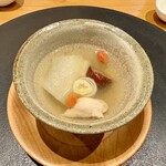 はすのみ - スープ　最初に提供されます