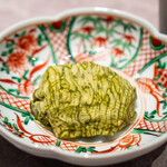 銀座焼肉 Salon de AgingBeef - 熟成米沢牛ユッケ　真昆布包み