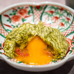 銀座焼肉 Salon de AgingBeef - 熟成米沢牛ユッケ　真昆布包み