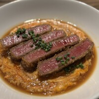 焼肉 ジャンボ はなれ - ヒレカツ煮