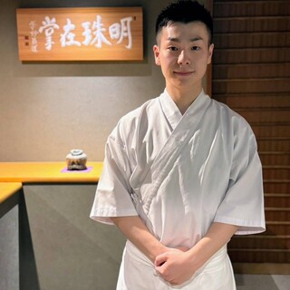 握り手の想いがこもったお鮨をご堪能ください