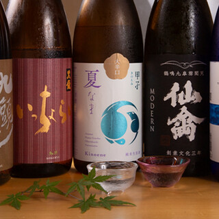 広島はもちろん、全国のおすすめが揃う日本酒セレクション