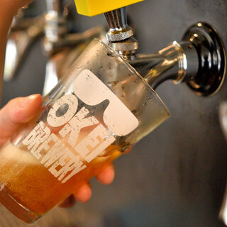 自社醸造クラフトビール＆ゲストビールが10TAP以上！