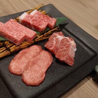 近江うし焼肉 にくTATSU 渋谷店 - 