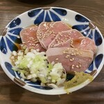 もつ焼 かど - ◎たん刺し