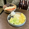 YonaYona