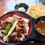 炭火焼肉一升びん - 