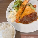 洋食AkaLea - ミックスランチ（有頭エビフライ・チキンカツ×2）