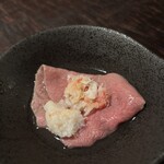 牛牛 - しんしんのしゃぶしゃぶにカニのむき身をポン酢で