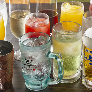 日本酒は全国の地酒を厳選！ドリンクは約130種類をご用意◎