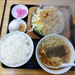 大盛軒 - ポーク鉄板焼ライス＋半ラーメン(鉄板麺)
