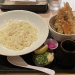 武膳 福岡パルコ店 - 冷たいぶっかけうどんとエビ天丼のセット