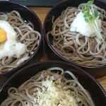 ３種の割子そば