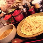 はなみち - 特製つけ麺 とやらを注文