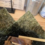 麺屋 琥珀 - 分厚いチャーシューが柔らかくとても美味しいです