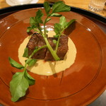 日本料理 太月 - 26年8月　仙台牛タタキ　胡麻ポン酢　クレソン添え