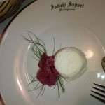 アンティキサポーリ - プーリア産リコッタと赤玉ねぎのマルメラータ