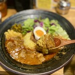SPICY CURRY 魯珈 - 