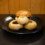 ダグズ・バーガー - 