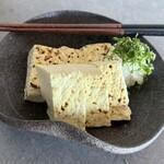 舘豆富店 - 焼き豆腐 250円だったかな？