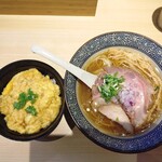 鴨と蟹 中華そば 燈 - 