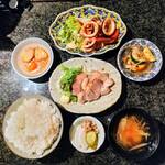 海樹 - 今日のラインナップ（重複している小鉢や漬物などは、載せていません）