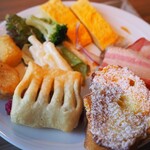 ビボビバ 石垣島 - 2025/6/17 宿泊で利用。朝食の様子。