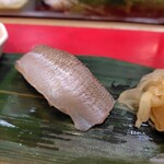 立喰 さくら寿司 - キス（1貫275円）