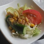 アリスの小さな森 - オムライスのサラダ