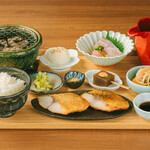 浅漬けへしこと旨米鯖定食（通年）