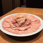 焼肉 静龍苑 - 