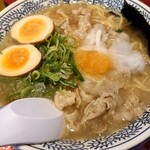 丸源ラーメン - 料理写真:味玉熟成醤油肉そば 946円