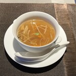 チャイニーズガーデンレストラン 深記 - 金華ハムと干し貝柱のスープ