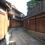 いづ重 - 石塀小路３