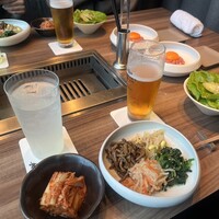 焼肉うしごろ 新宿三丁目店 - 