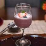 藤右ェ門 栄 - 2025.5 カシスのムース